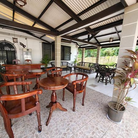 Готель Ayahay Sa Matutina Puerto Princesa Екстер'єр фото