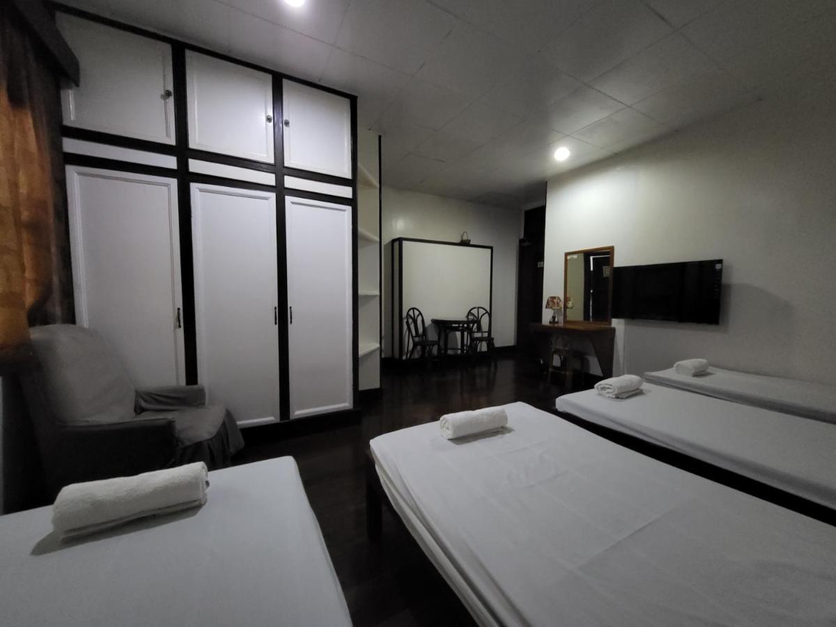 Готель Ayahay Sa Matutina Puerto Princesa Екстер'єр фото